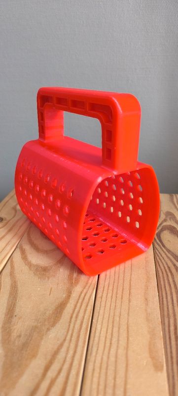 Pelle à sable pour la détection sous marine