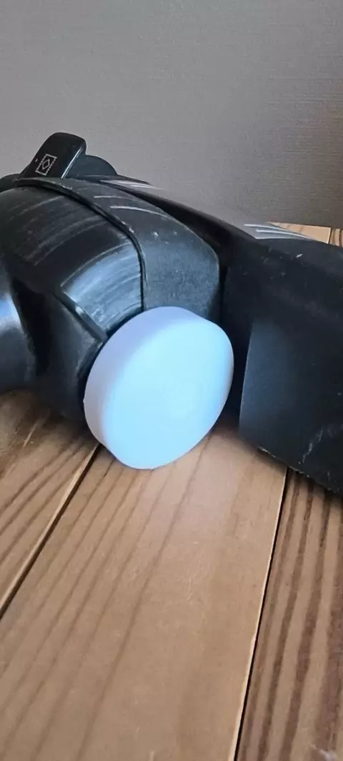ASPIRATEUR ROUES — pièce refaite en impression 3D