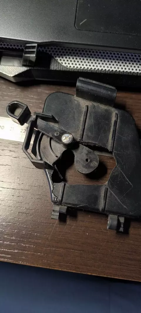BOITE FILTRE AIR MACHINE POTEAUX — pièce refaite en impression 3D
